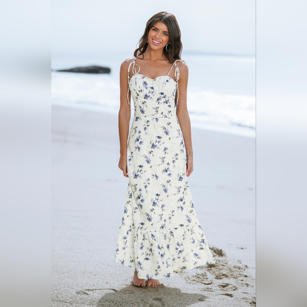 X Madison Beach Wedding Bouquet Sweetheart Ruffled Maxi Dress